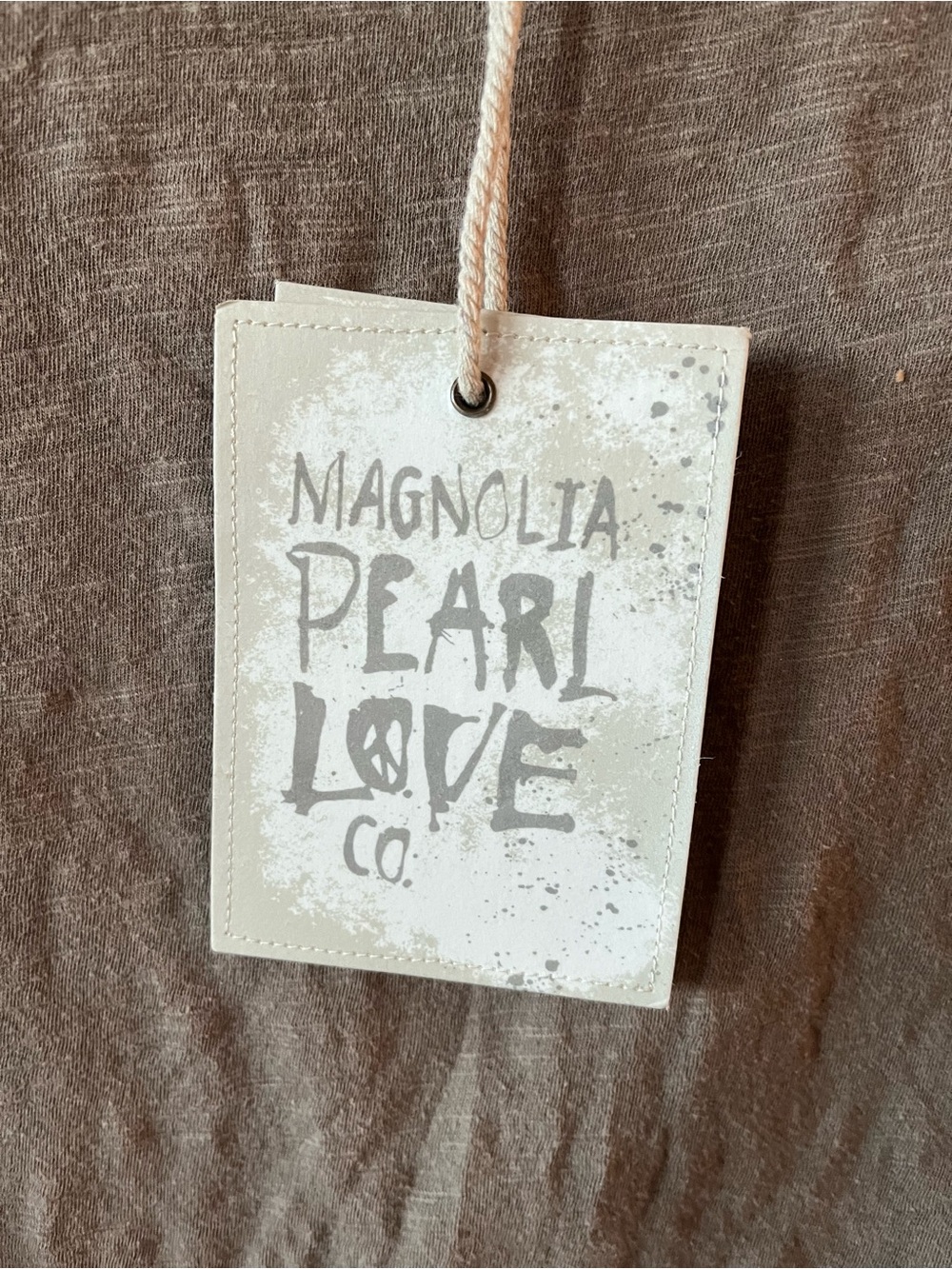 🌺 Magnolia Pearl Boyfriend Tee - Picture 10 of 13